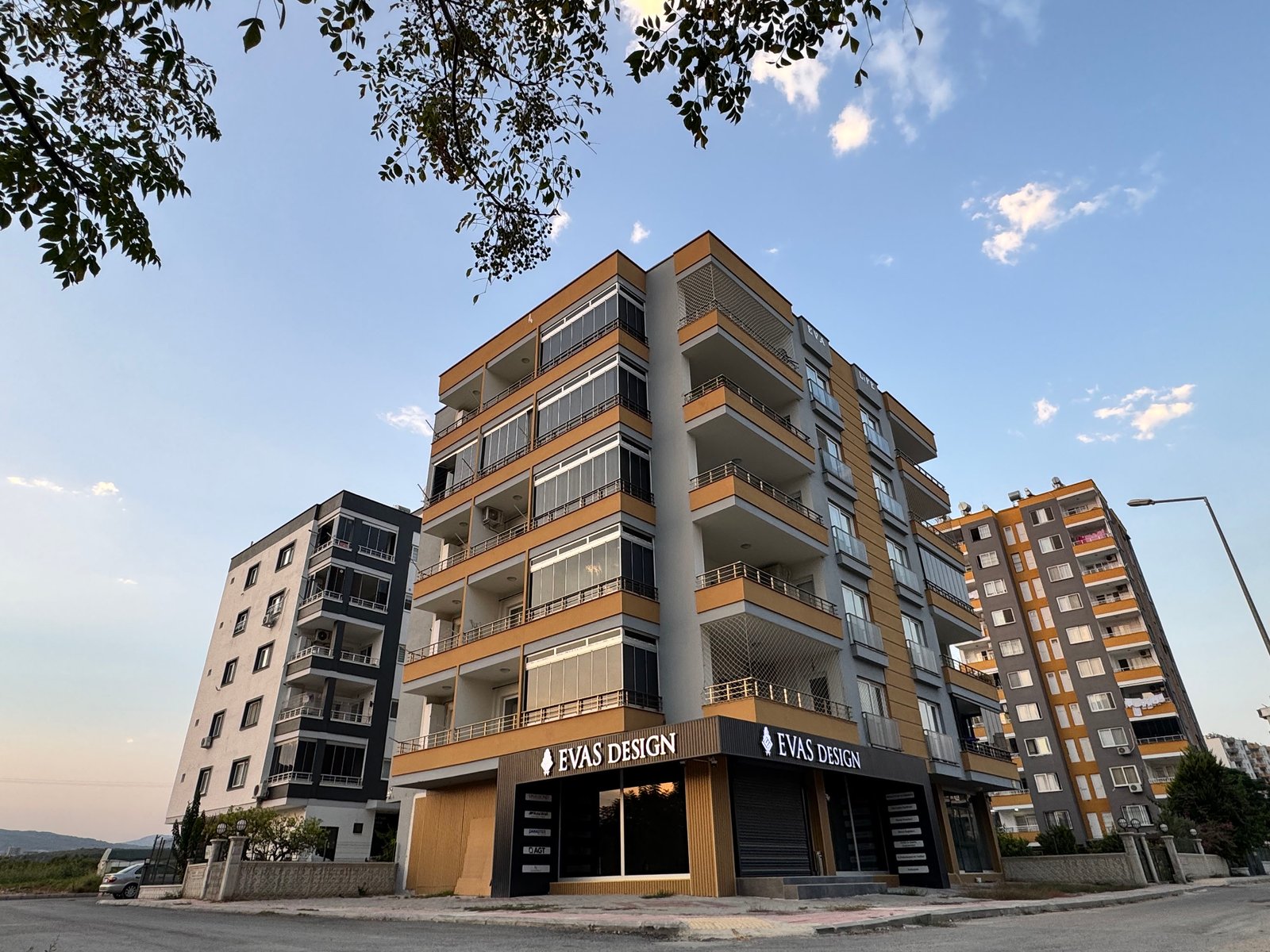 TURYAP TROPİK'TEN MEZİTLİ DAVULTEPE'DE GENİŞ OTURUM 3+1