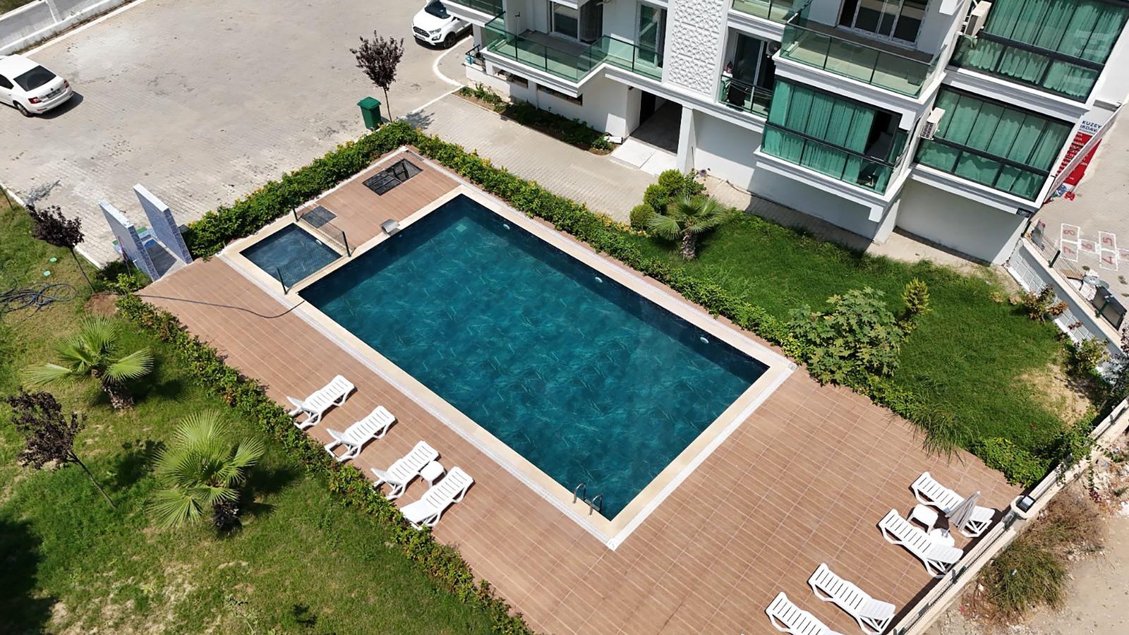 TURYAP TROPIK'TEN ERDEMLİ TÖMÜK'TE LÜX 1+1 HAVUZLU DAIRE