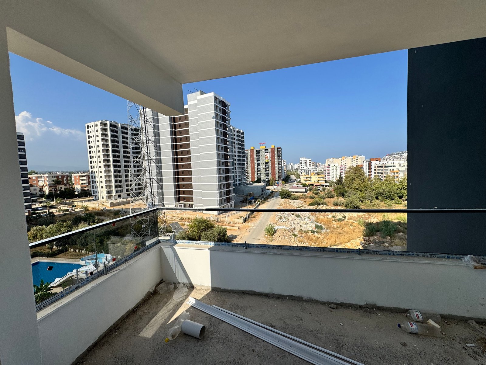 REMAX TROPIK'TEN TÖMÜK'TE LÜKS GENIŞ 2+1 DAIRE