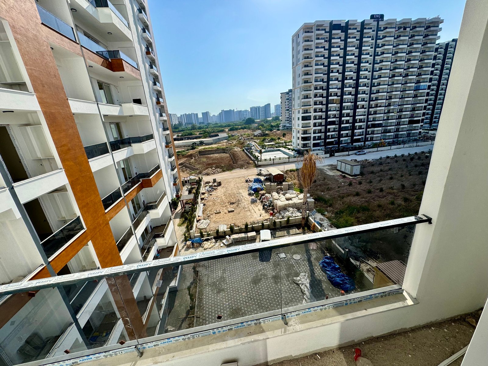 REMAX TROPIK'TEN TÖMÜK'TE LÜKS GENIŞ 2+1 DAIRE