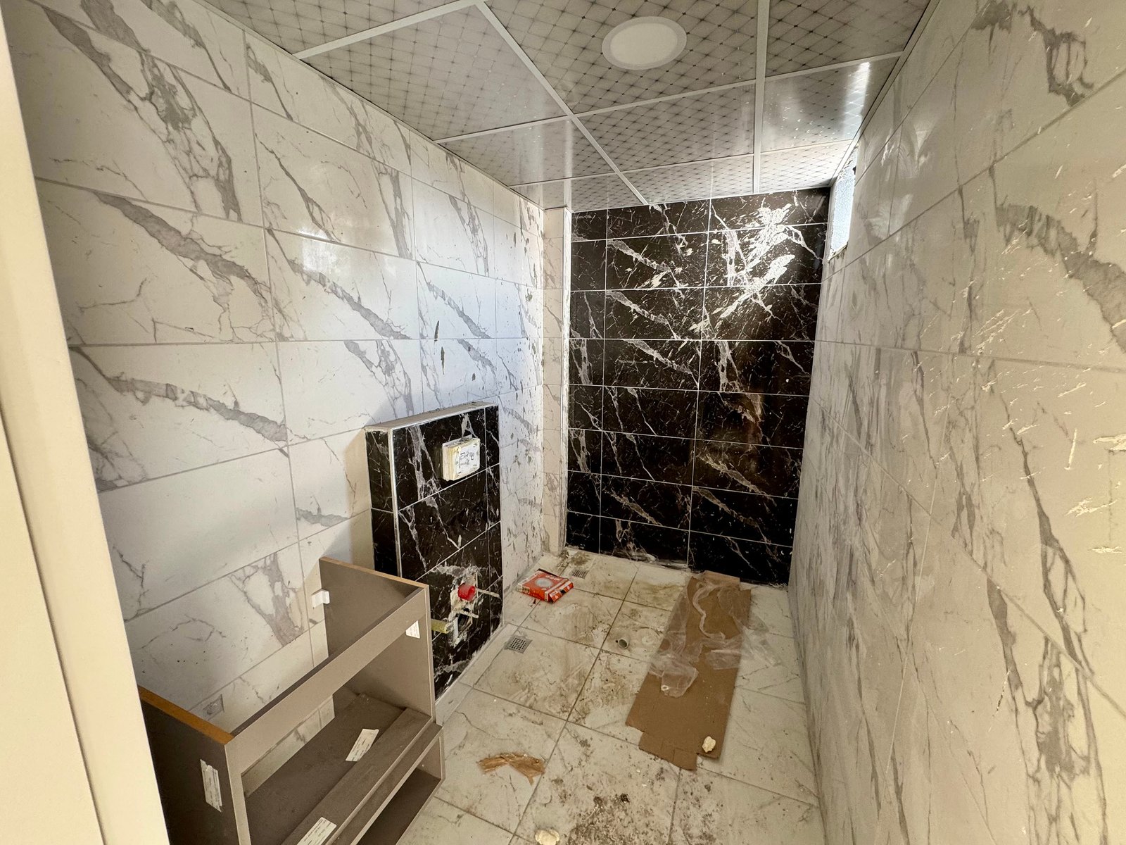 REMAX TROPIK'TEN TÖMÜK'TE LÜKS GENIŞ 2+1 DAIRE