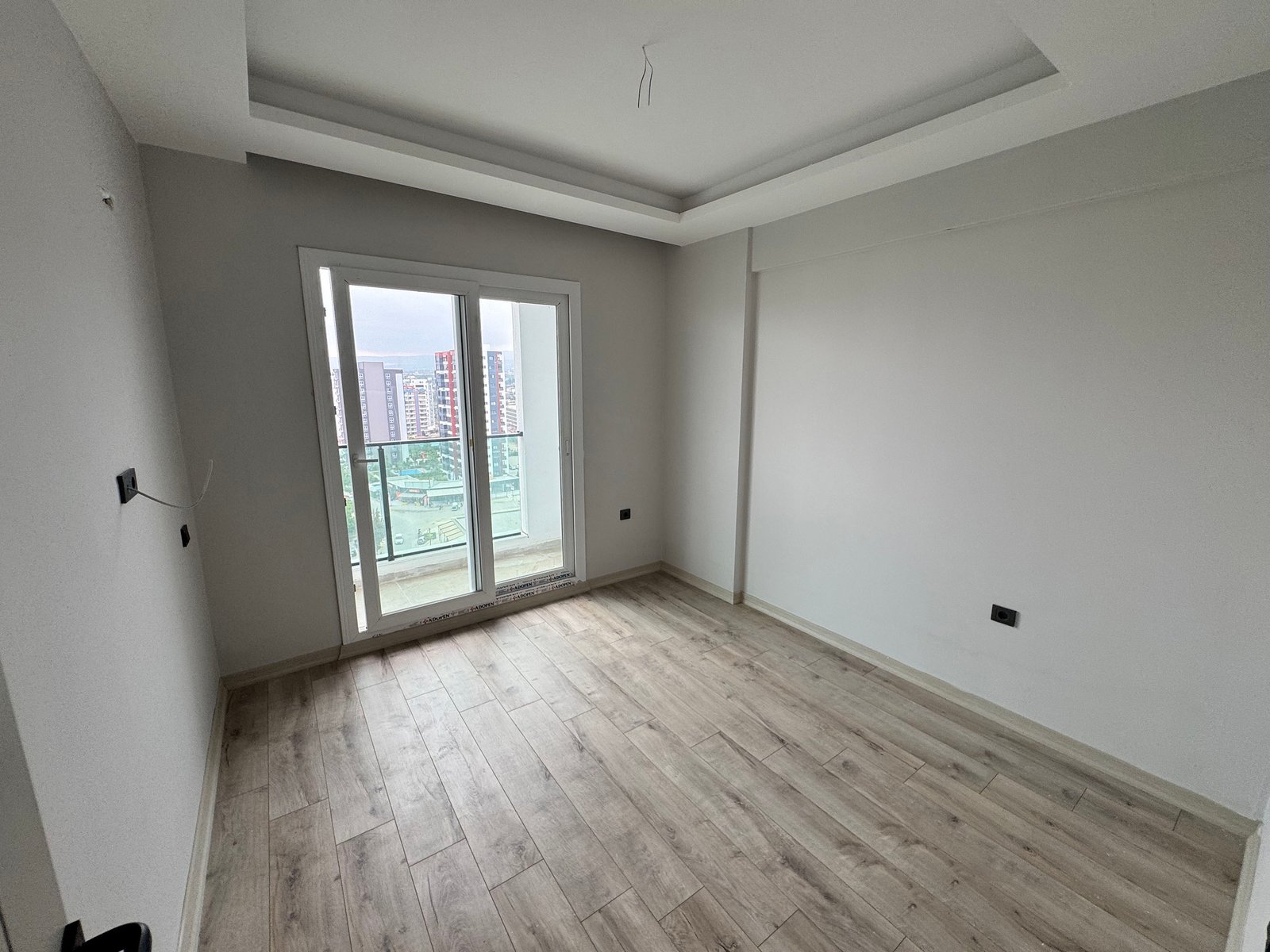 TURYAP TROPIK'TEN ERDEMLİ TÖMÜK'TE LÜX 1+1 HAVUZLU DAIRE