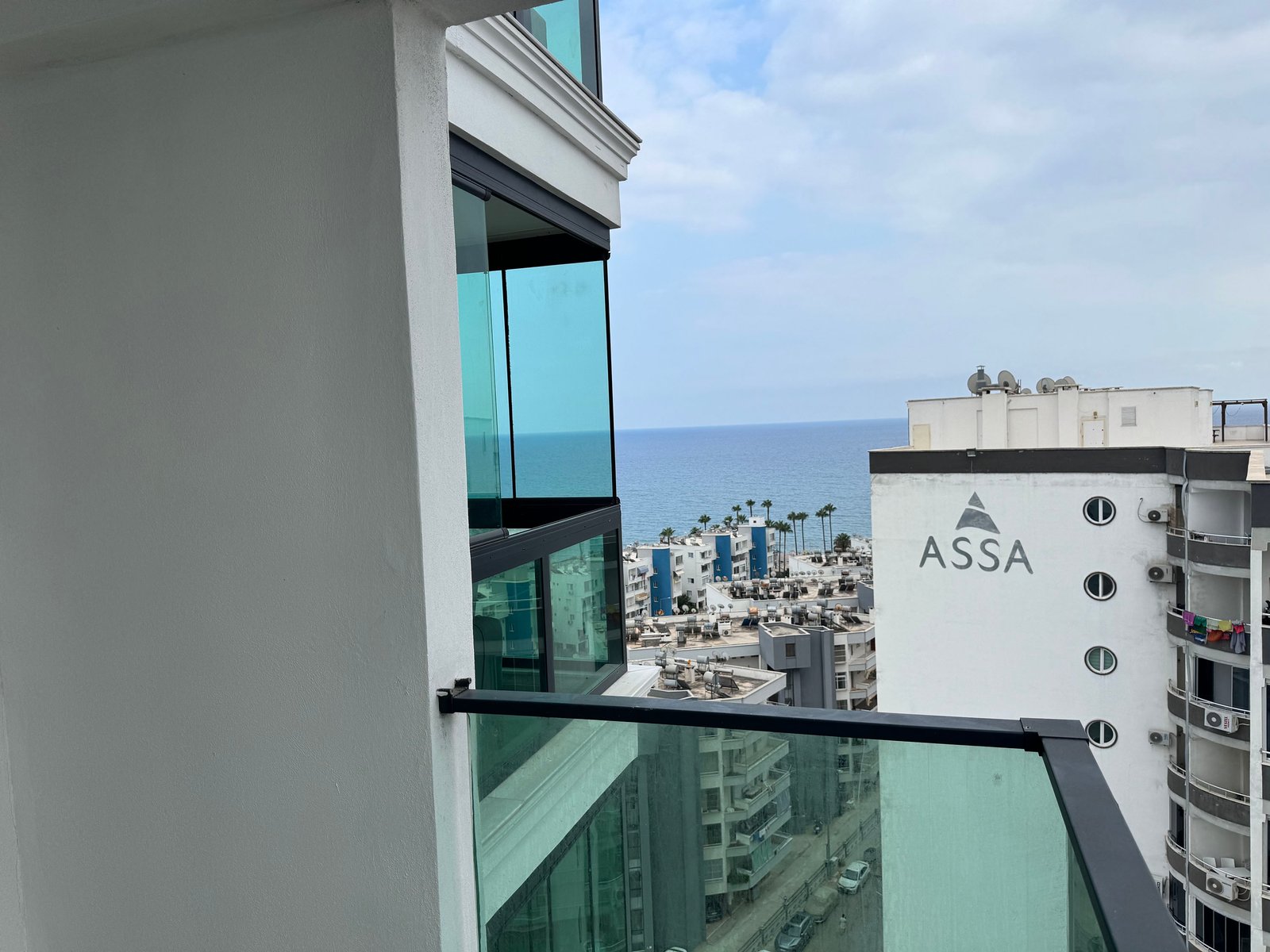 TURYAP TROPIK'TEN ERDEMLİ TÖMÜK'TE LÜX 1+1 HAVUZLU DAIRE